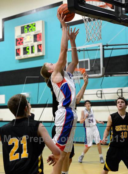 Thumbnail 1 in Reno vs. Galena (State Farm Classic) photogallery.
