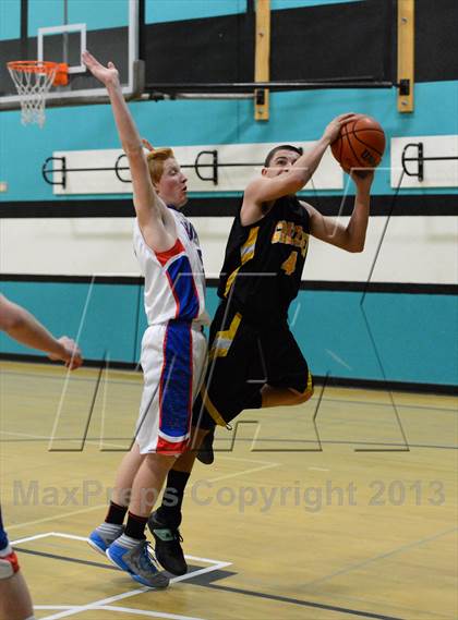 Thumbnail 1 in Reno vs. Galena (State Farm Classic) photogallery.