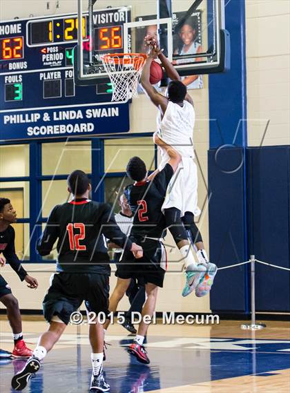 Thumbnail 3 in Oldsmar Christian vs. Huntington  photogallery.
