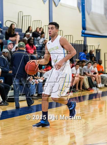 Thumbnail 1 in Oldsmar Christian vs. Huntington  photogallery.
