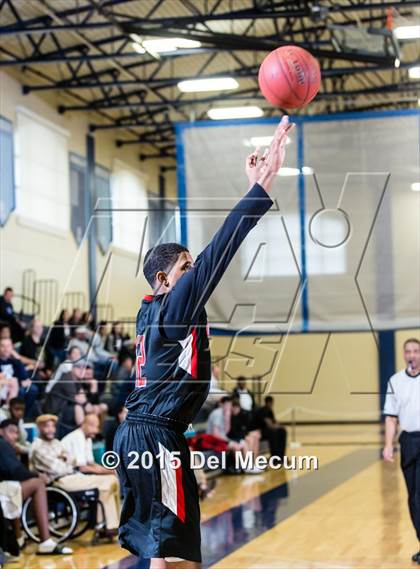 Thumbnail 3 in Oldsmar Christian vs. Huntington  photogallery.