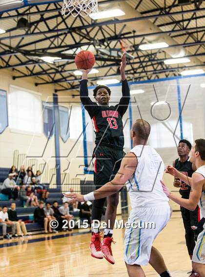 Thumbnail 2 in Oldsmar Christian vs. Huntington  photogallery.