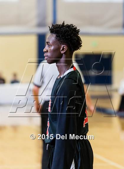 Thumbnail 2 in Oldsmar Christian vs. Huntington  photogallery.