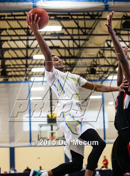 Thumbnail 3 in Oldsmar Christian vs. Huntington  photogallery.