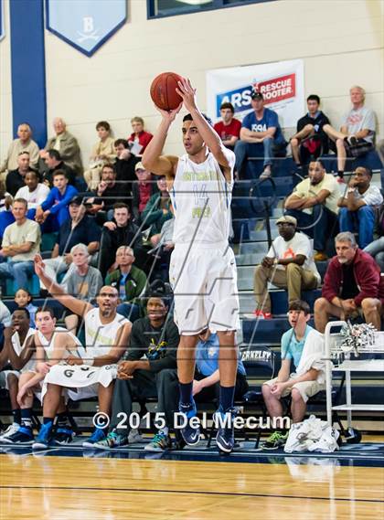 Thumbnail 1 in Oldsmar Christian vs. Huntington  photogallery.