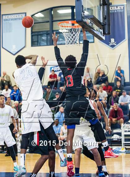 Thumbnail 2 in Oldsmar Christian vs. Huntington  photogallery.