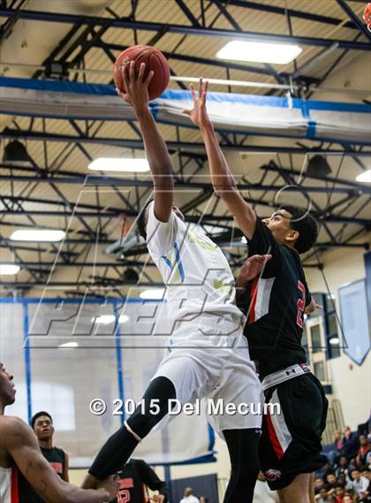 Thumbnail 2 in Oldsmar Christian vs. Huntington  photogallery.