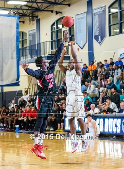 Thumbnail 2 in Oldsmar Christian vs. Huntington  photogallery.
