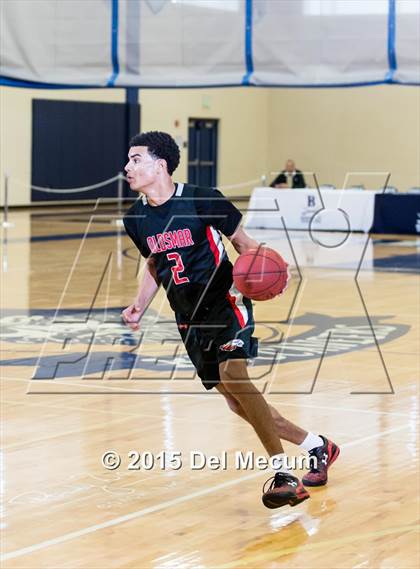 Thumbnail 3 in Oldsmar Christian vs. Huntington  photogallery.