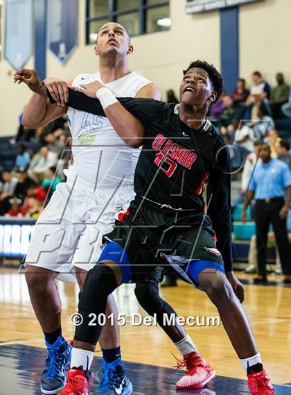 Thumbnail 1 in Oldsmar Christian vs. Huntington  photogallery.