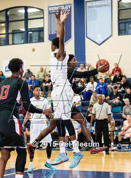 Thumbnail 1 in Oldsmar Christian vs. Huntington  photogallery.