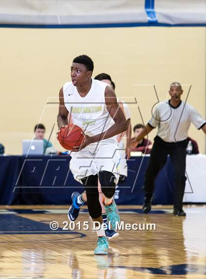 Thumbnail 2 in Oldsmar Christian vs. Huntington  photogallery.