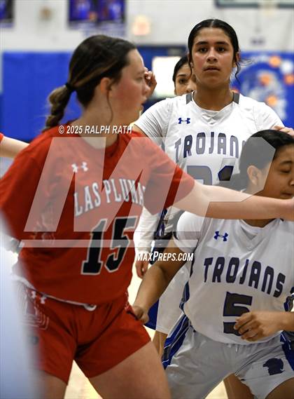 Thumbnail 2 in Las Plumas @ Orland photogallery.