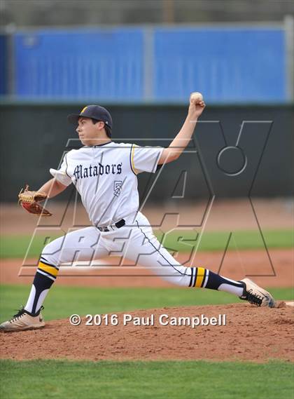 Thumbnail 2 in Cactus Shadows @ Shadow Mountain photogallery.
