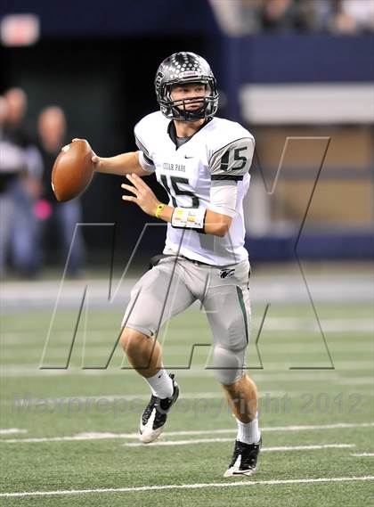 Thumbnail 3 in Lancaster vs. Cedar Park (UIL 4A Division 2 Final)  photogallery.