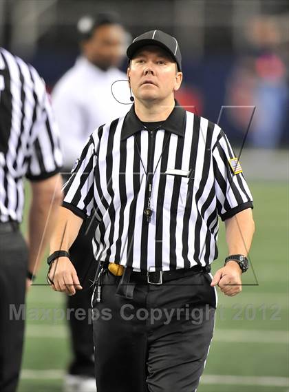 Thumbnail 1 in Lancaster vs. Cedar Park (UIL 4A Division 2 Final)  photogallery.
