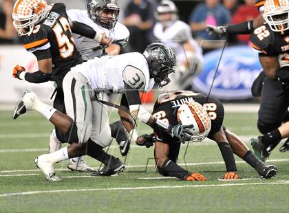 Thumbnail 2 in Lancaster vs. Cedar Park (UIL 4A Division 2 Final)  photogallery.