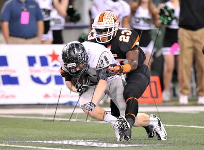 Thumbnail 2 in Lancaster vs. Cedar Park (UIL 4A Division 2 Final)  photogallery.