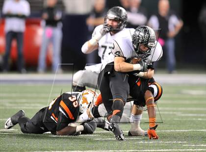 Thumbnail 3 in Lancaster vs. Cedar Park (UIL 4A Division 2 Final)  photogallery.