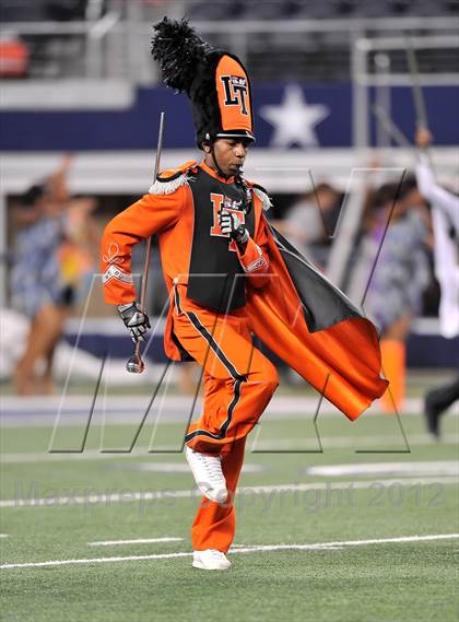 Thumbnail 3 in Lancaster vs. Cedar Park (UIL 4A Division 2 Final)  photogallery.