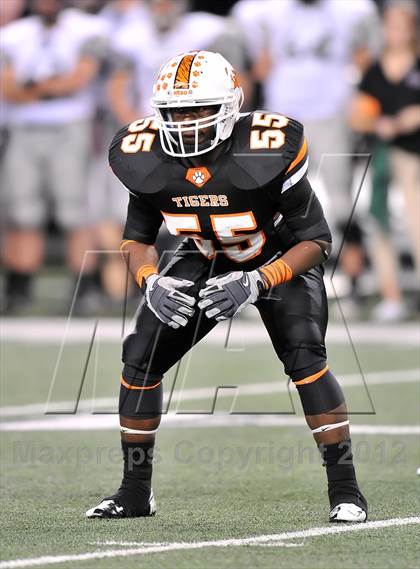 Thumbnail 1 in Lancaster vs. Cedar Park (UIL 4A Division 2 Final)  photogallery.