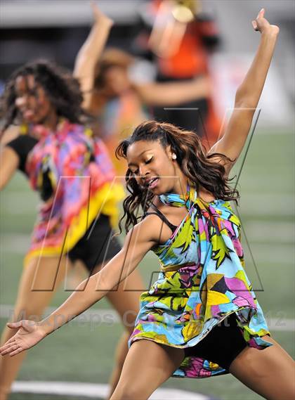 Thumbnail 1 in Lancaster vs. Cedar Park (UIL 4A Division 2 Final)  photogallery.