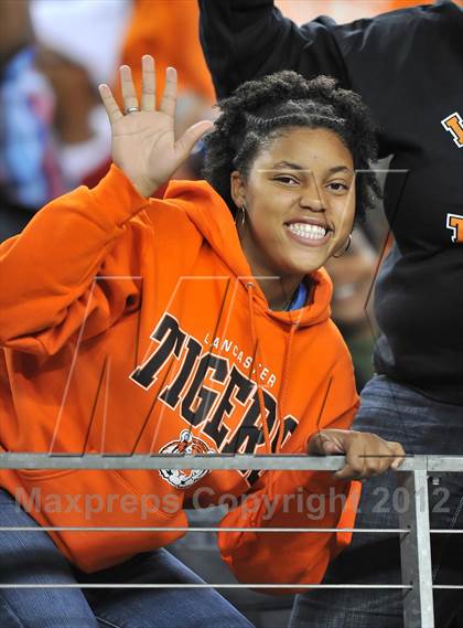 Thumbnail 1 in Lancaster vs. Cedar Park (UIL 4A Division 2 Final)  photogallery.