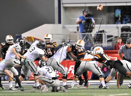 Thumbnail 3 in Lancaster vs. Cedar Park (UIL 4A Division 2 Final)  photogallery.