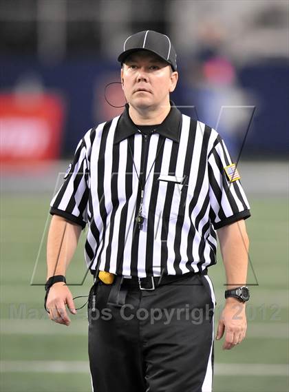 Thumbnail 2 in Lancaster vs. Cedar Park (UIL 4A Division 2 Final)  photogallery.
