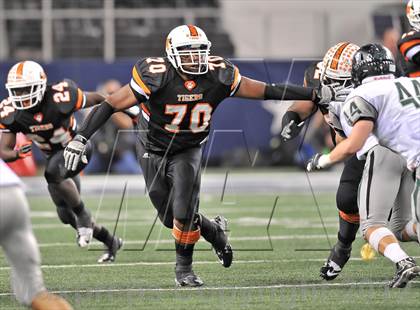 Thumbnail 3 in Lancaster vs. Cedar Park (UIL 4A Division 2 Final)  photogallery.