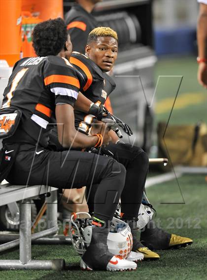 Thumbnail 3 in Lancaster vs. Cedar Park (UIL 4A Division 2 Final)  photogallery.