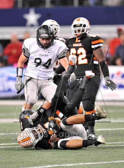 Thumbnail 2 in Lancaster vs. Cedar Park (UIL 4A Division 2 Final)  photogallery.