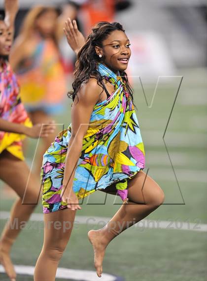 Thumbnail 2 in Lancaster vs. Cedar Park (UIL 4A Division 2 Final)  photogallery.