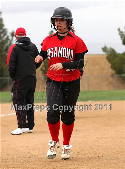 Thumbnail 1 in Rosamond vs. Bellarmine-Jefferson (Desert Classic) photogallery.