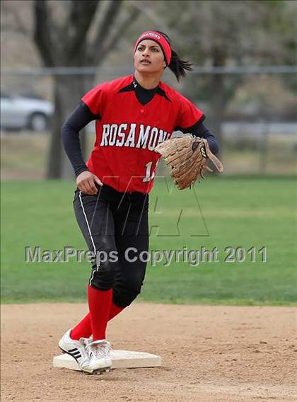 Thumbnail 1 in Rosamond vs. Bellarmine-Jefferson (Desert Classic) photogallery.