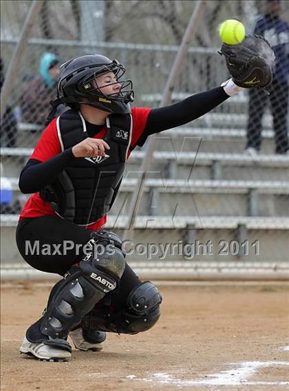 Thumbnail 1 in Rosamond vs. Bellarmine-Jefferson (Desert Classic) photogallery.