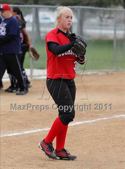 Thumbnail 2 in Rosamond vs. Bellarmine-Jefferson (Desert Classic) photogallery.