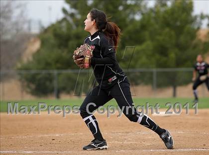 Thumbnail 1 in Rosamond vs. Bellarmine-Jefferson (Desert Classic) photogallery.