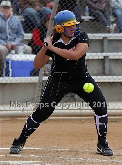 Thumbnail 2 in Rosamond vs. Bellarmine-Jefferson (Desert Classic) photogallery.