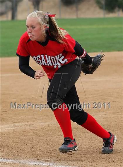 Thumbnail 1 in Rosamond vs. Bellarmine-Jefferson (Desert Classic) photogallery.