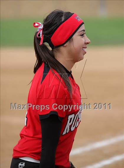 Thumbnail 1 in Rosamond vs. Bellarmine-Jefferson (Desert Classic) photogallery.