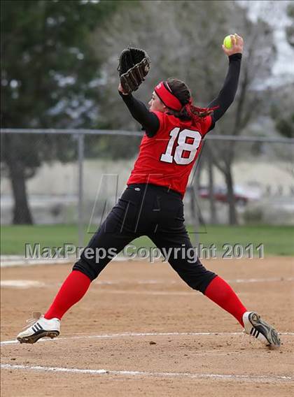 Thumbnail 1 in Rosamond vs. Bellarmine-Jefferson (Desert Classic) photogallery.