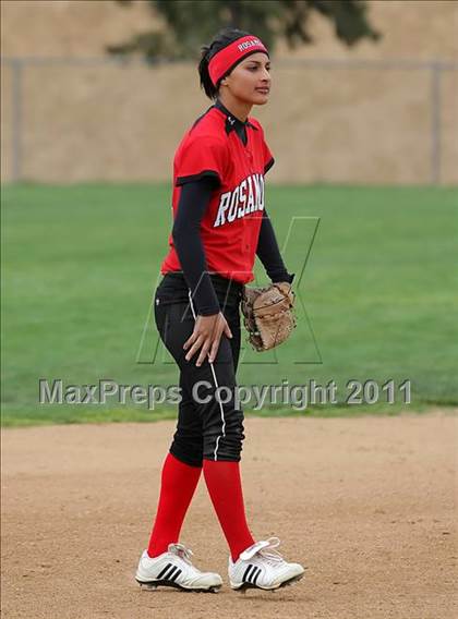 Thumbnail 2 in Rosamond vs. Bellarmine-Jefferson (Desert Classic) photogallery.