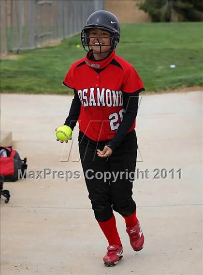 Thumbnail 3 in Rosamond vs. Bellarmine-Jefferson (Desert Classic) photogallery.