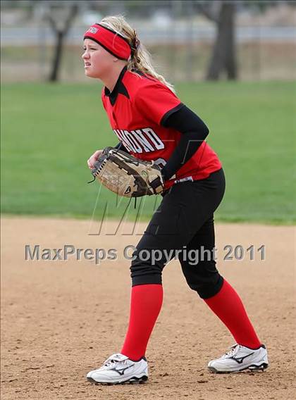 Thumbnail 1 in Rosamond vs. Bellarmine-Jefferson (Desert Classic) photogallery.