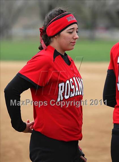 Thumbnail 2 in Rosamond vs. Bellarmine-Jefferson (Desert Classic) photogallery.
