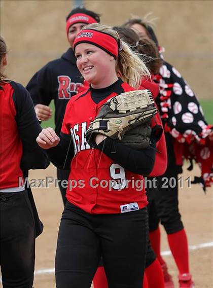 Thumbnail 3 in Rosamond vs. Bellarmine-Jefferson (Desert Classic) photogallery.