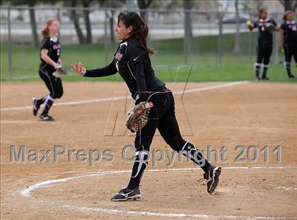Thumbnail 1 in Rosamond vs. Bellarmine-Jefferson (Desert Classic) photogallery.