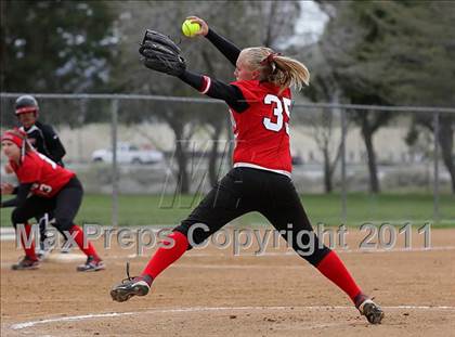 Thumbnail 1 in Rosamond vs. Bellarmine-Jefferson (Desert Classic) photogallery.