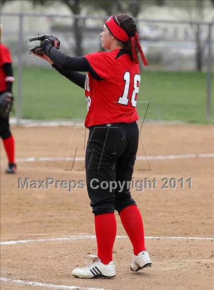 Thumbnail 1 in Rosamond vs. Bellarmine-Jefferson (Desert Classic) photogallery.